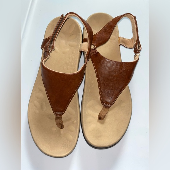 MEGNYA Shoes - MEGNYA Brown Women's Sandals size 10
